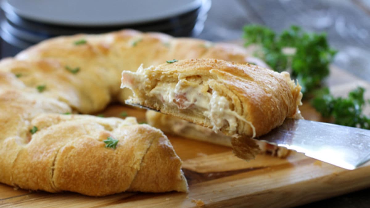 Chicken Cordon Bleu Crescent Ring