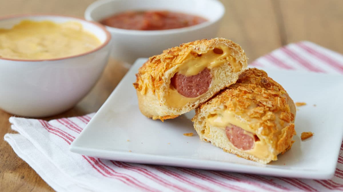 Crunchy Nacho Dogs